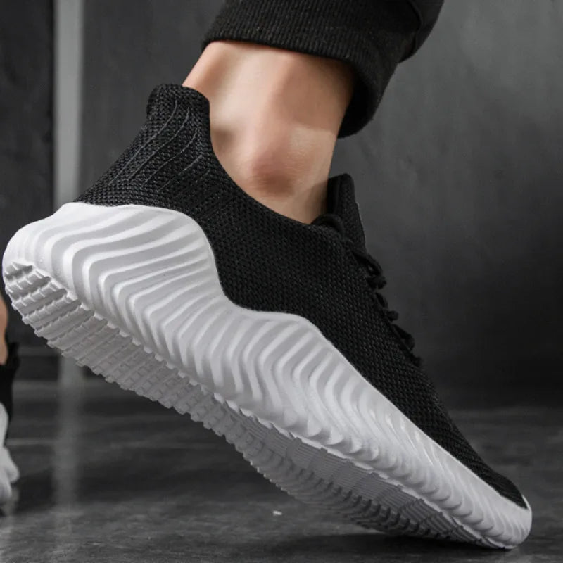SPEEDRUNNER SNEAKERS