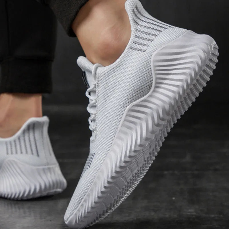 SPEEDRUNNER SNEAKERS